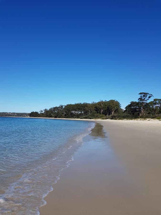 Husky 56 Beachfront Villa'S - Great Location On The Beach Huskisson Exterior photo