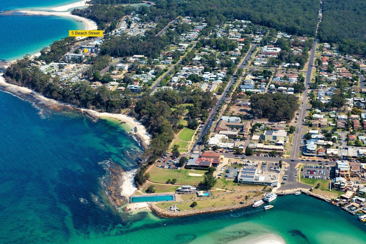 Husky 56 Beachfront Villa'S - Great Location On The Beach Huskisson Exterior photo